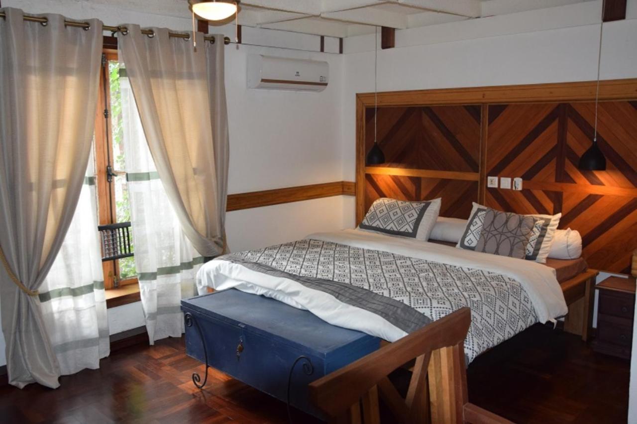 Boutique Hotel Pavillon Abidjan Esterno foto