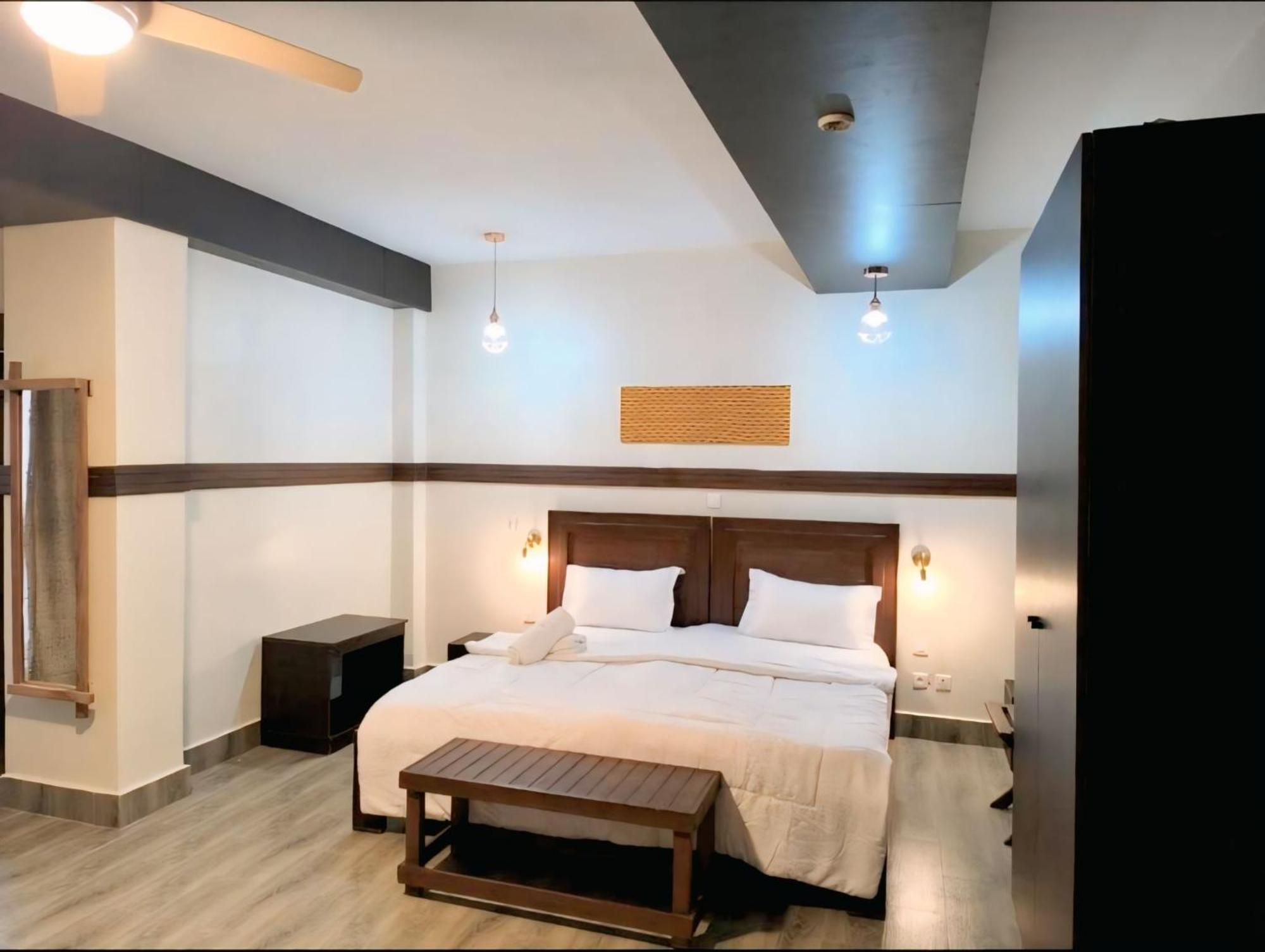 Boutique Hotel Pavillon Abidjan Esterno foto